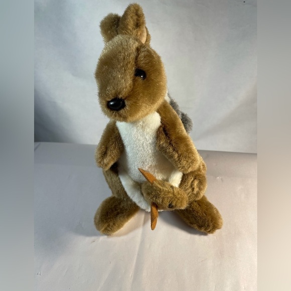 Toy Hut Kangaroo With Baby Koala On Back and Joey in pouch - Picture 3 of 9